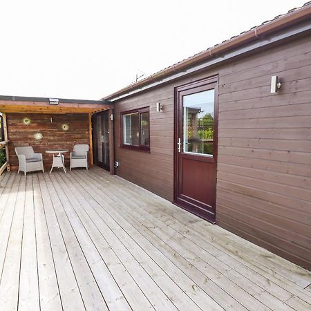 Meols Holiday Lodge วิรัล ภายนอก รูปภาพ