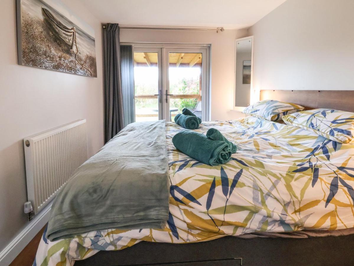Meols Holiday Lodge วิรัล ภายนอก รูปภาพ