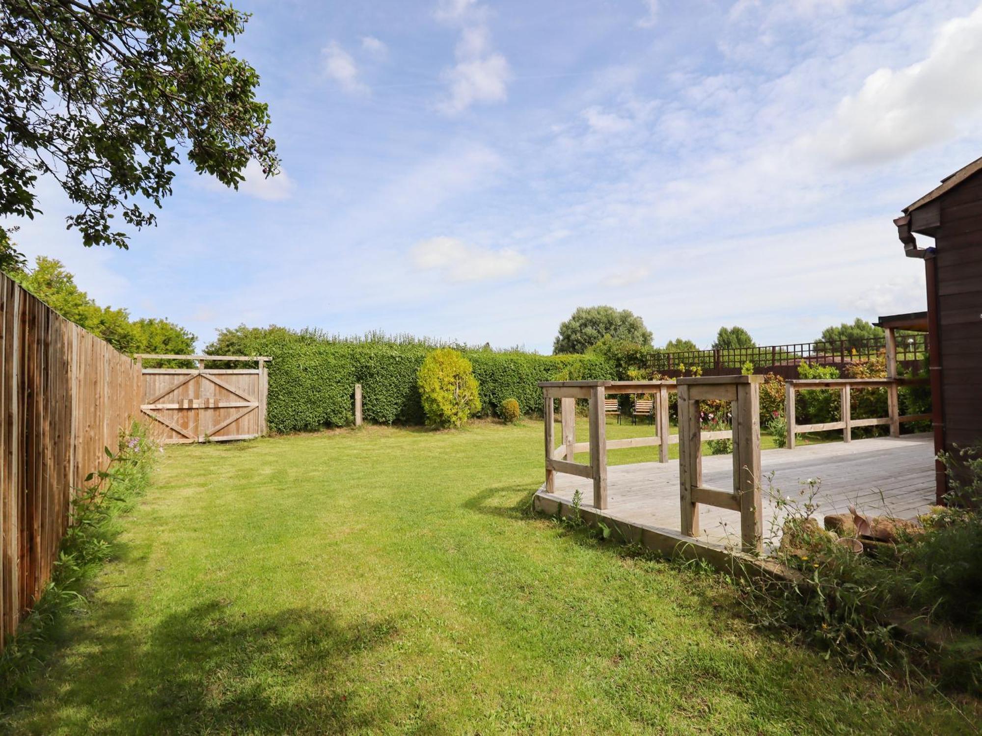 Meols Holiday Lodge วิรัล ภายนอก รูปภาพ